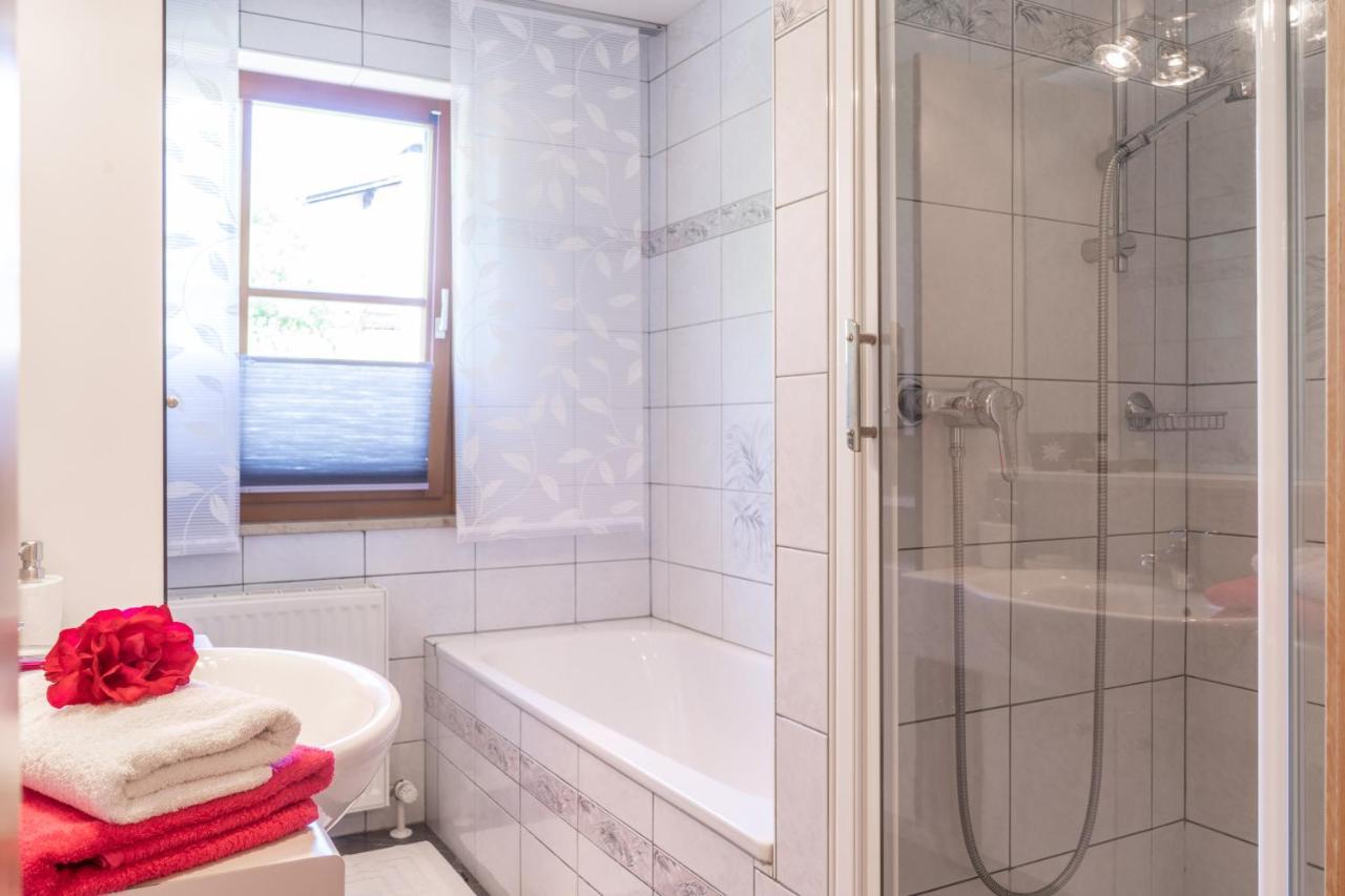 Apartment Salzburg City&Lake Elixhausen ภายนอก รูปภาพ