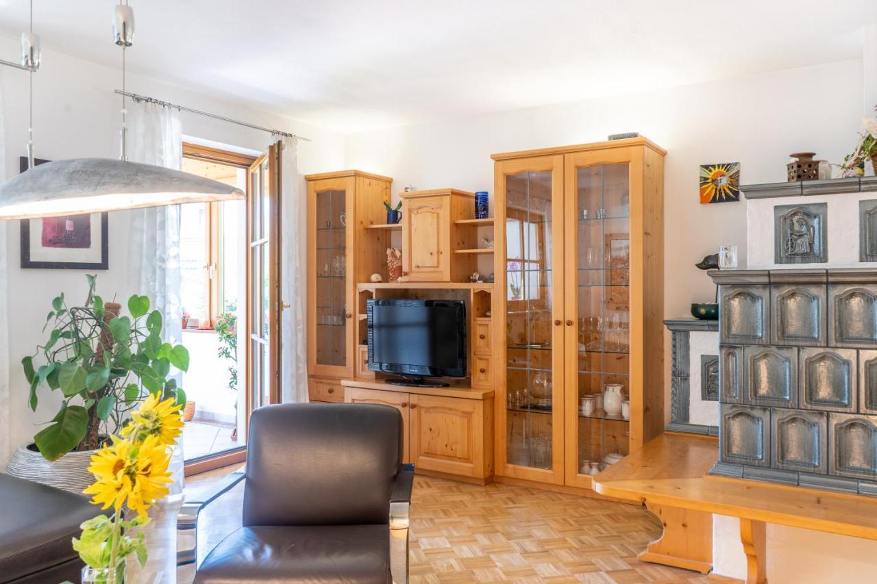 Apartment Salzburg City&Lake Elixhausen ภายนอก รูปภาพ